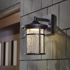 Home Decorators Collection Westbury Collection Aged Iron Outdoor LED Wall Lantern Sconce with Crackle Glass -Flora Home Decorators Soldes aged iron home decorators collection outdoor sconces led kb 08304 4f 1000