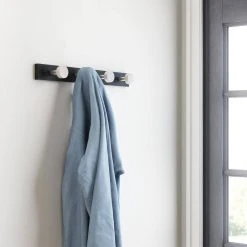 Home Decorators Collection 18 in. L Black and Nickel Industrial Round Knob Hook Rail -Flora Home Decorators Soldes black and nickel home decorators collection hooks r44446h bwn u e1 1000