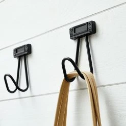 Home Decorators Collection 5-5/8 in. Cast Iron Wall Hook with Name Plate (3-Pack) -Flora Home Decorators Soldes black home decorators collection hooks 64451 1f 1000