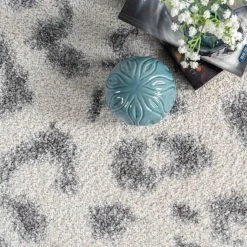 Home Decorators Collection Sebastian Leopard Print Gray 5 ft. x 8 ft. Area Rug -Flora Home Decorators Soldes gray home decorators collection kids rugs rzbd61a 5075 4f 1000