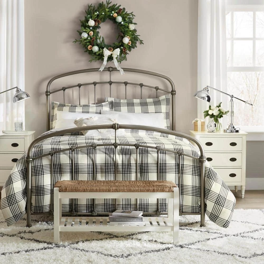 Home Decorators Collection Adderley 3-Piece Black and White Plaid King Comforter Set 8 Home Decorators Collection Adderley 3-Piece Black and White Plaid King Comforter Set - Image 6