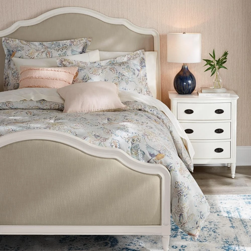 Home Decorators Collection Lorna 3-Piece Watercolor Bird Floral King Comforter Set 9 Home Decorators Collection Lorna 3-Piece Watercolor Bird Floral King Comforter Set - Image 7
