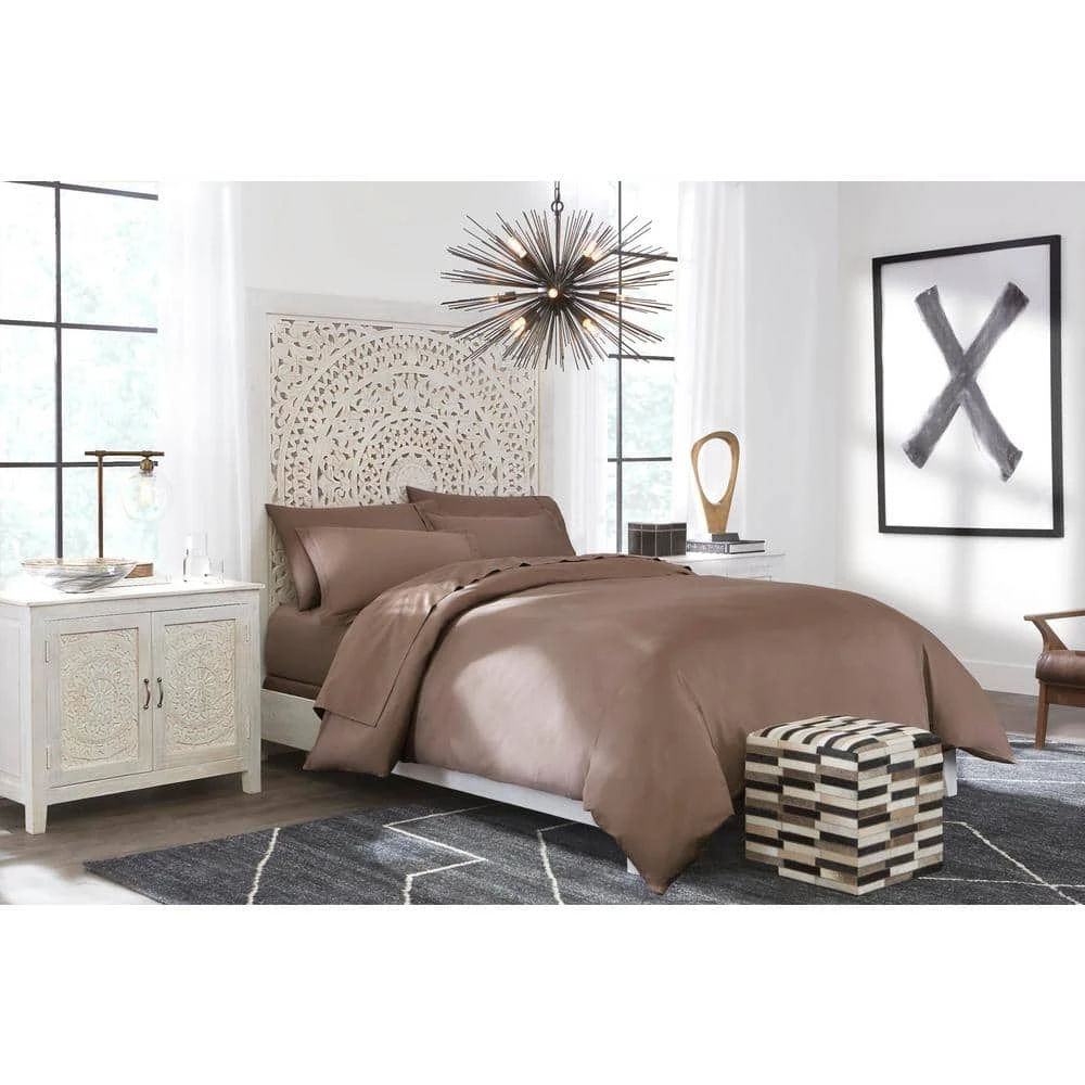 Home Decorators Collection 400 Thread Count Performance Cotton Sateen 4-Piece Queen Sheet Set in White 8 Home Decorators Collection 400 Thread Count Performance Cotton Sateen 4-Piece Queen Sheet Set in White - Image 6