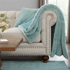 Home Decorators Collection Piper Blue Faux Rabbit Fur 20 in. x 20 in. Square Throw Pillow 10 Home Decorators Collection Piper Blue Faux Rabbit Fur 20 in. x 20 in. Square Throw Pillow -Flora Home Decorators Soldes home decorators collection throw pillows pip2020blu pldc e1 1000