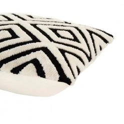 Home Decorators Collection Black and Ivory Geometric Diamond Textured Shag 18 in. x 18 in. Square Decorative Throw Pillow -Flora Home Decorators Soldes home decorators collection throw pillows s00161061278 a0 1000