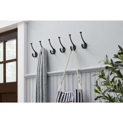Home Decorators Collection 5-5/8 in. Matte Black Pilltop Wall Hooks (6-Pack) 11 Home Decorators Collection 5-5/8 in. Matte Black Pilltop Wall Hooks (6-Pack) -Flora Home Decorators Soldes matte black home decorators collection hooks 64201 31 1000