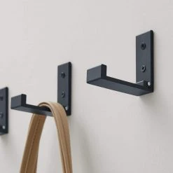 Home Decorators Collection 3 in. Matte Black Folding Wall Hooks (4-Pack) -Flora Home Decorators Soldes matte black home decorators collection hooks 64361 1f 1000