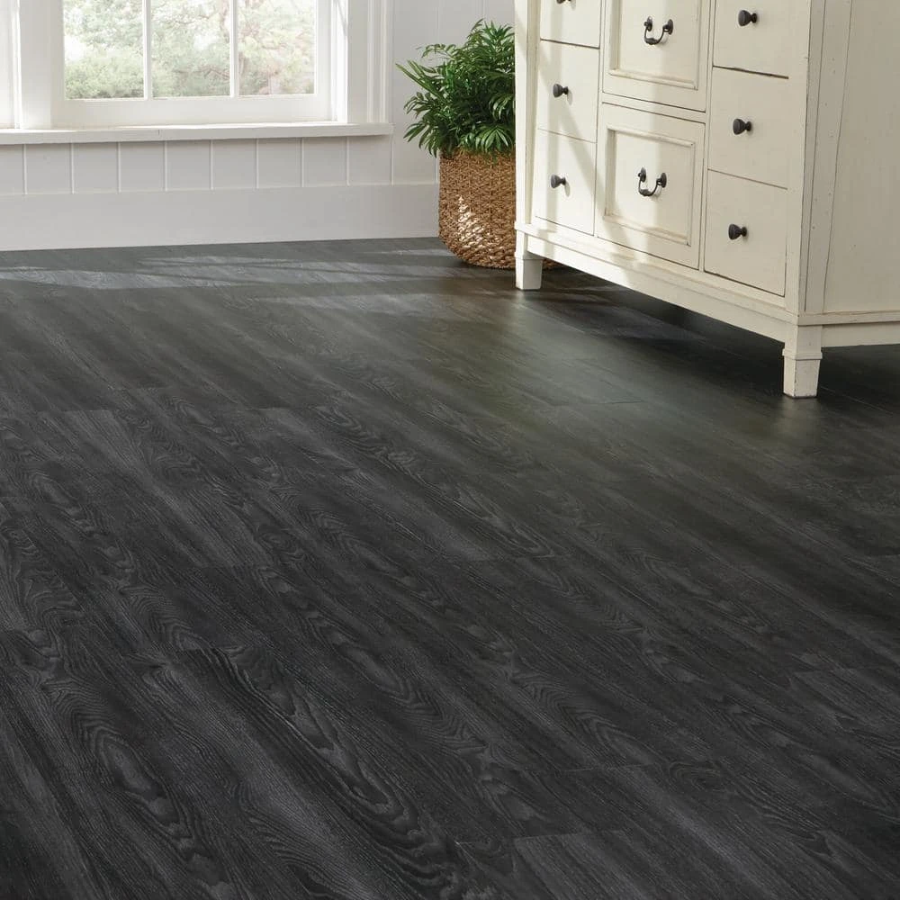 Home Decorators Collection 7.5 in. W Noble Oak Click Lock Luxury Vinyl Plank Flooring (24.74 sq. ft./case) 4 Home Decorators Collection 7.5 in. W Noble Oak Click Lock Luxury Vinyl Plank Flooring (24.74 sq. ft./case) - Image 2