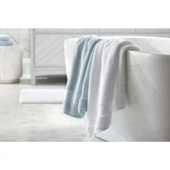 Home Decorators Collection Egyptian Cotton 18-Piece Bath Towel Set in White -Flora Home Decorators Soldes white home decorators collection bath towels at17754 57 63 white 1d 1000