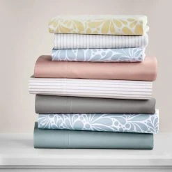 Home Decorators Collection Bellmore 1-Drawer White Nightstand (32 in. W x 18.75 in. D x 30.5 H) -Flora Home Decorators Soldes white home decorators collection nightstands hd 001 ns wh c3 1000